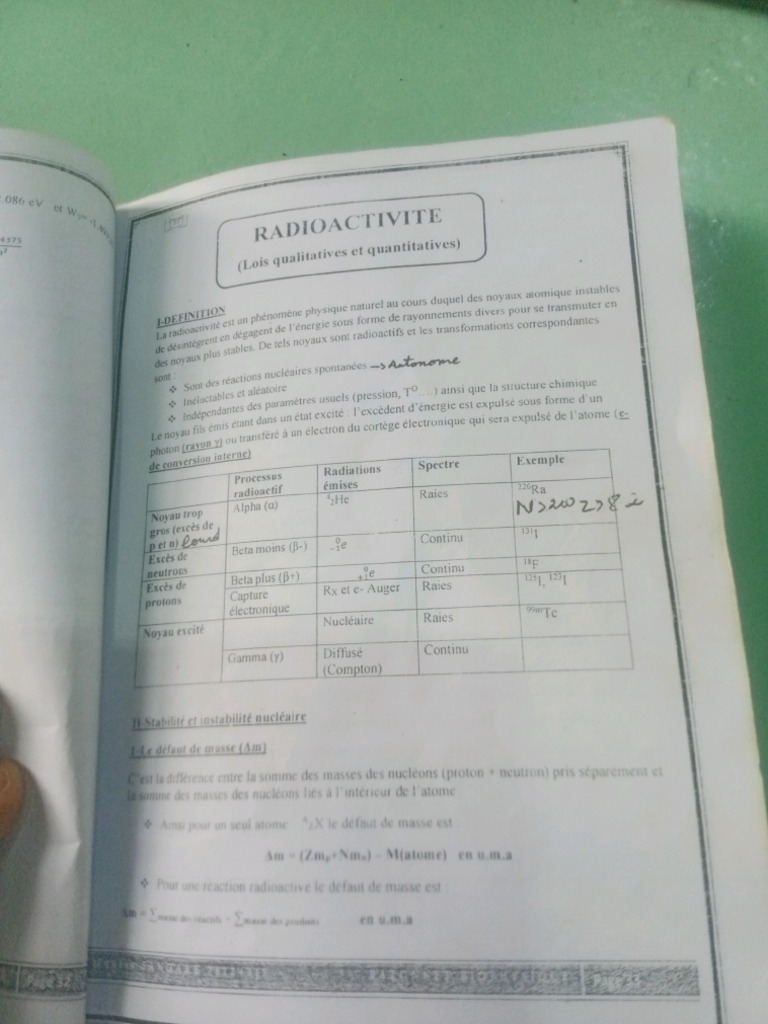 Résumé Radioactivité | PDF