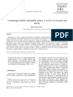 Neoclássicos - Technology Transfer and Public Policy - A Review of Research and