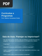 Currículos e Programas