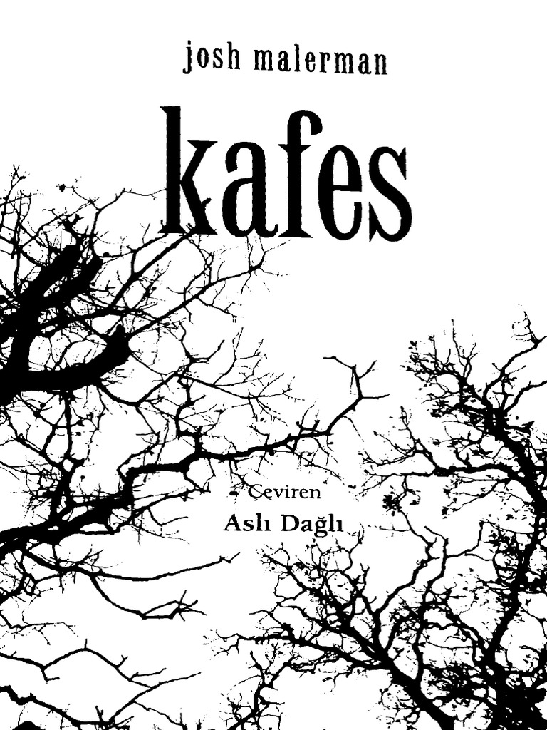 Qora ayolning eng katta kokraklari