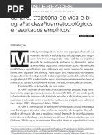 BORN, Cláudia. Trajetória