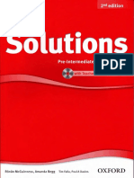 Solutions_2nd_Ed_-_Pre-Int_-_TB.pdf
