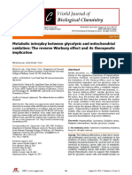 Metabolic interplay between glycolysis and mitochondrial oxidation