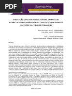 Refletindo sobre a construção da identidade docente