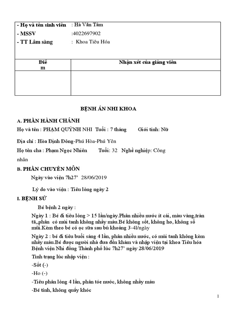 BÁC SĨ ĐANG THĂM KHÁM CHO TRẺ BỊ TIÊU CHẢY CẤP TÍNH