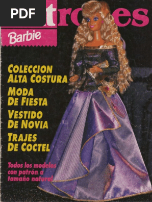 niña vestida de barbie