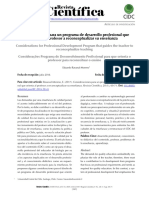 Consideraciones para Un Programa de Desarrollo Profesional Que Orienta Al Profesor A Reconceptualizar Su Enseñanza PDF