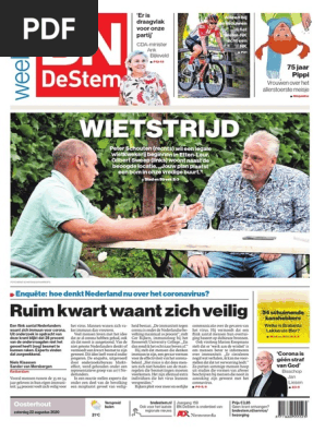 Jongen draagt zussen overhandigen me downs