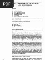 Tourist Classifications: Cohen & Plog | PDF | Tourism
