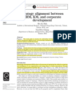 Shih y Chiang 2007 Corporate Strategy Vs KM Strategy