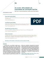 Pais Ouvintes e Filho Surdo Dificuldades de Comunicação e Necessidade de Orientação Familiar