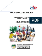 Household Services: Clean Bathroom