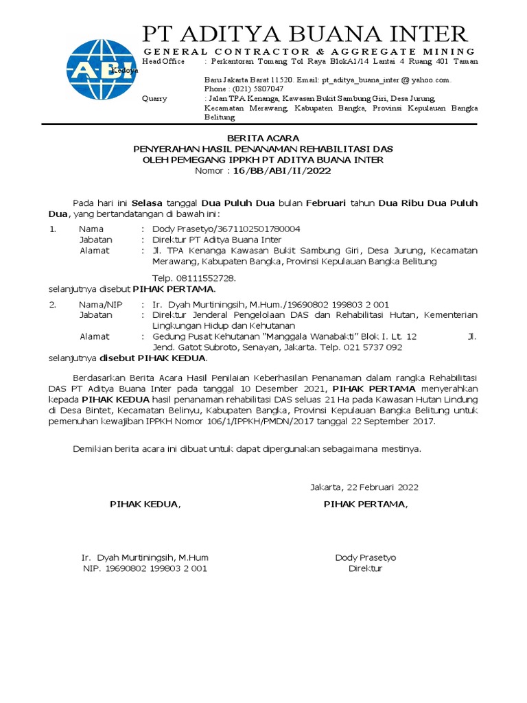 Siqilgan ayolni sutyendagi surat