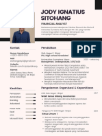 White Minimalist Professional Resume