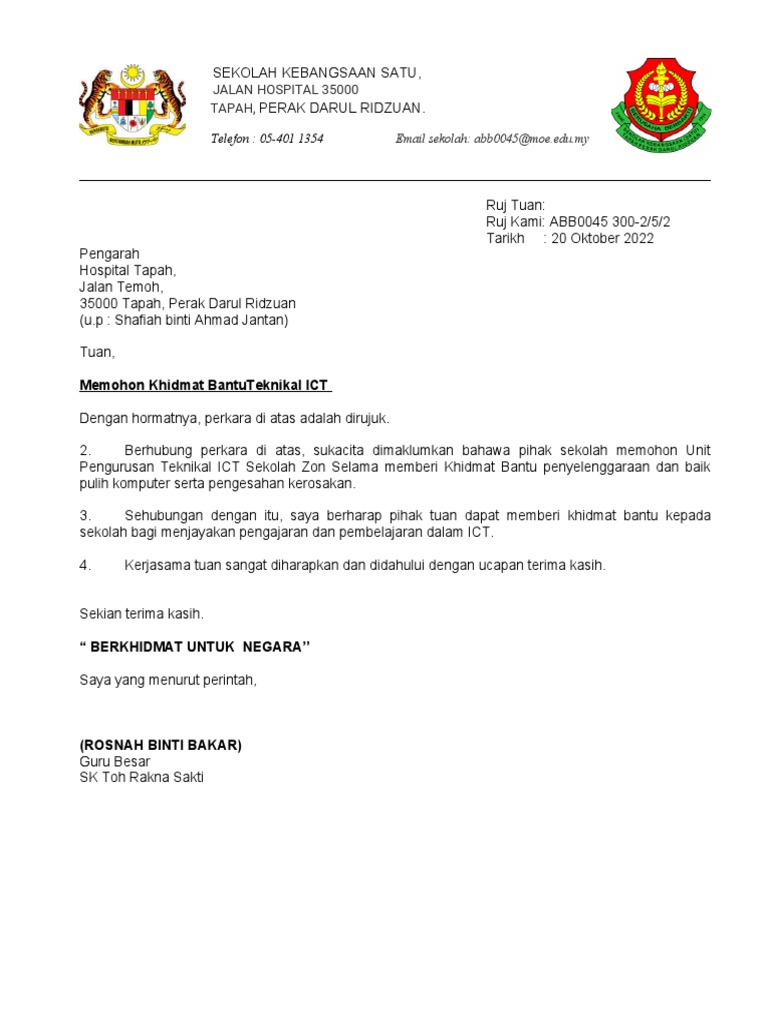 Chiroyli etikli qizlarning fotosuratlari