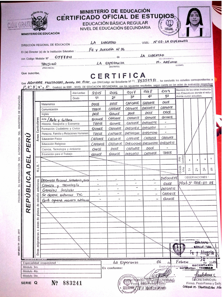 Certificado de Estudios Secundarios - Aracely Del Pilar Aguirre