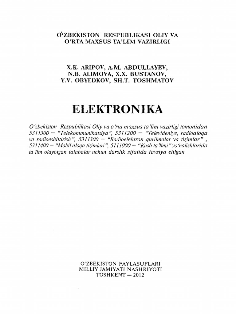 U uni yalaydi va u farts qiladi.