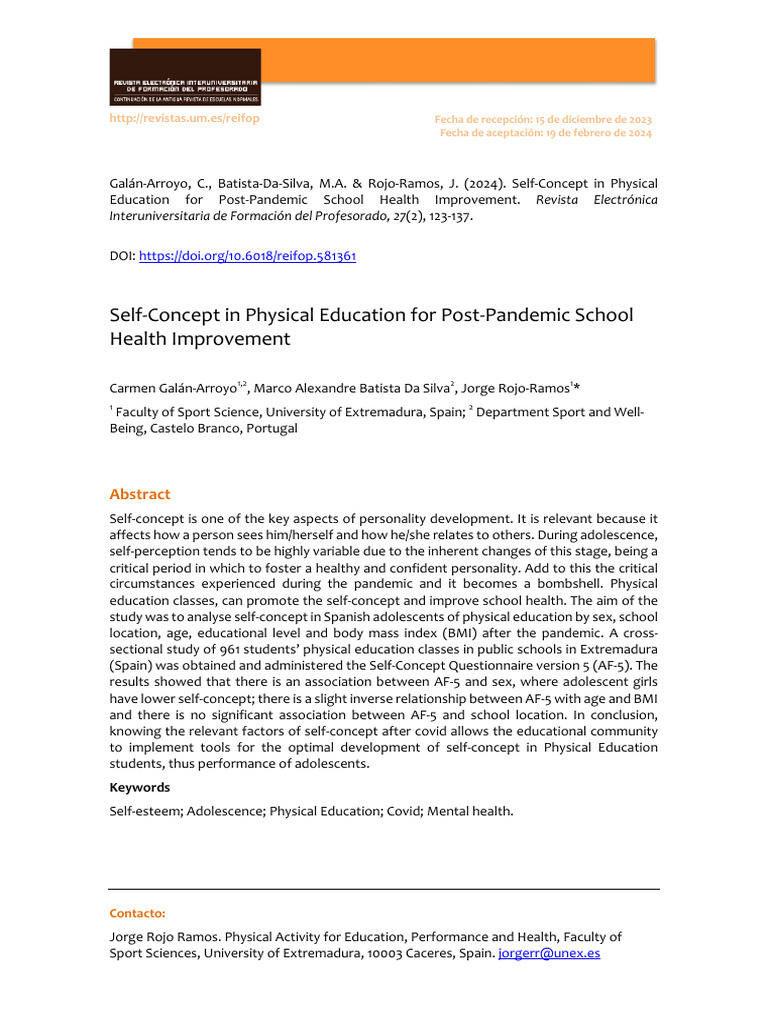 09 581361-EN ArtculoDEFpublicar R | PDF | Self Concept | Adolescence