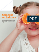 Crianças_na_balança_sobrepeso_e_obesidade_infantil_como_ajudar