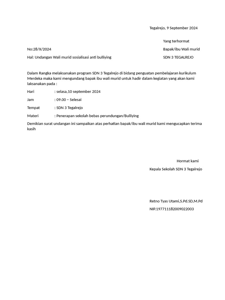 Qora paypoqdagi nozik qoramagiz bilan porno