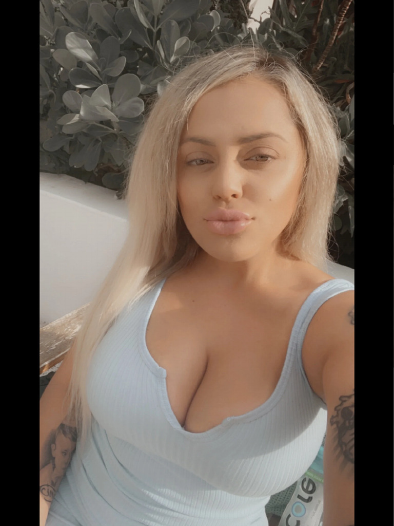 (1) LaLa_Lucia's XXX Photo Albums With Erotic Pics XHamsterLive 4 | PDF