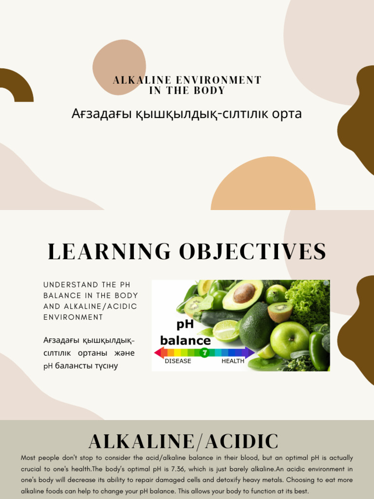 Фиоленттегі жағажайда жалаңаш қыздар