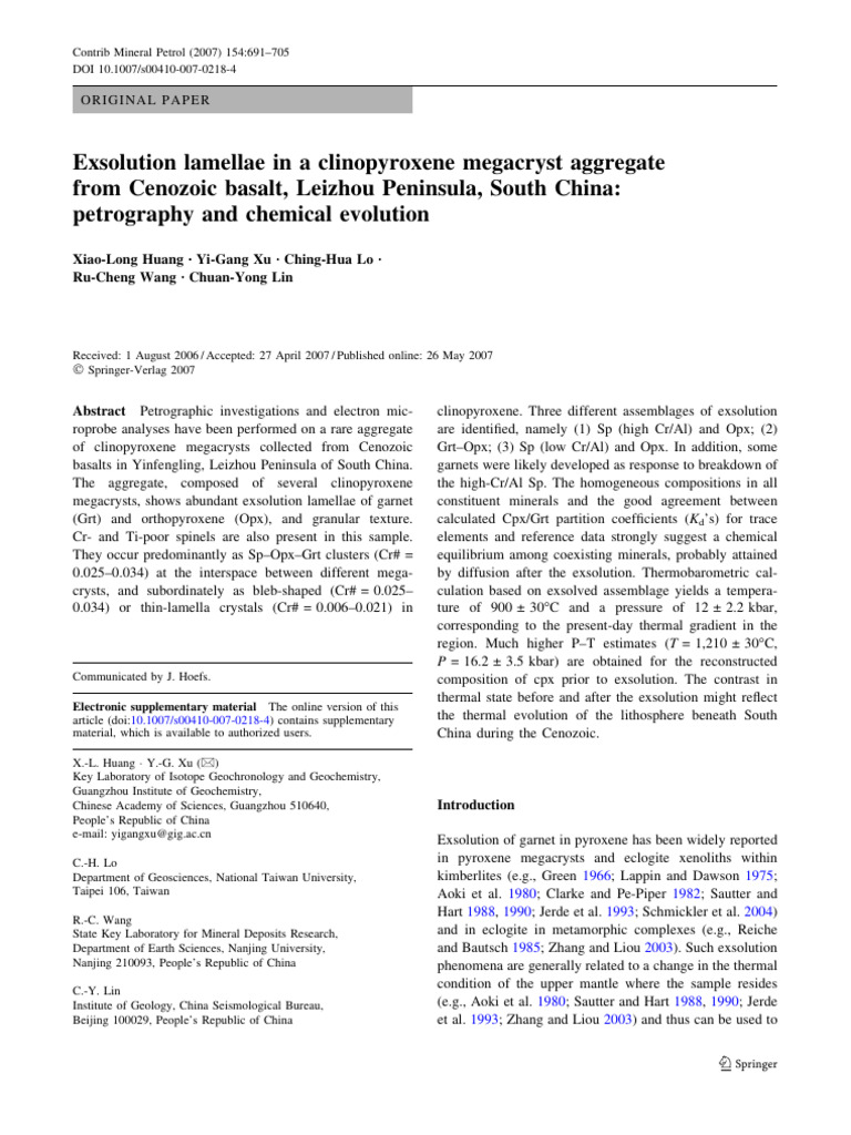 Exsolution in Clinopyroxene Megacrysts | PDF | Basalt | Petrology