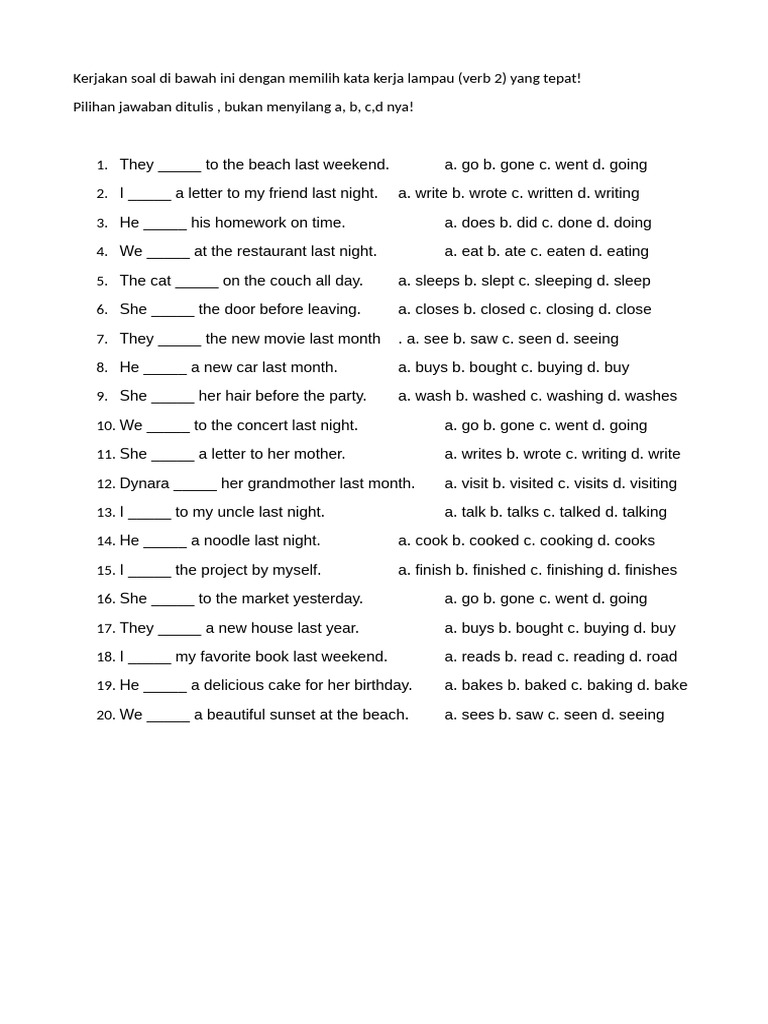 Veb-kamera oldida külot kiygan qiz