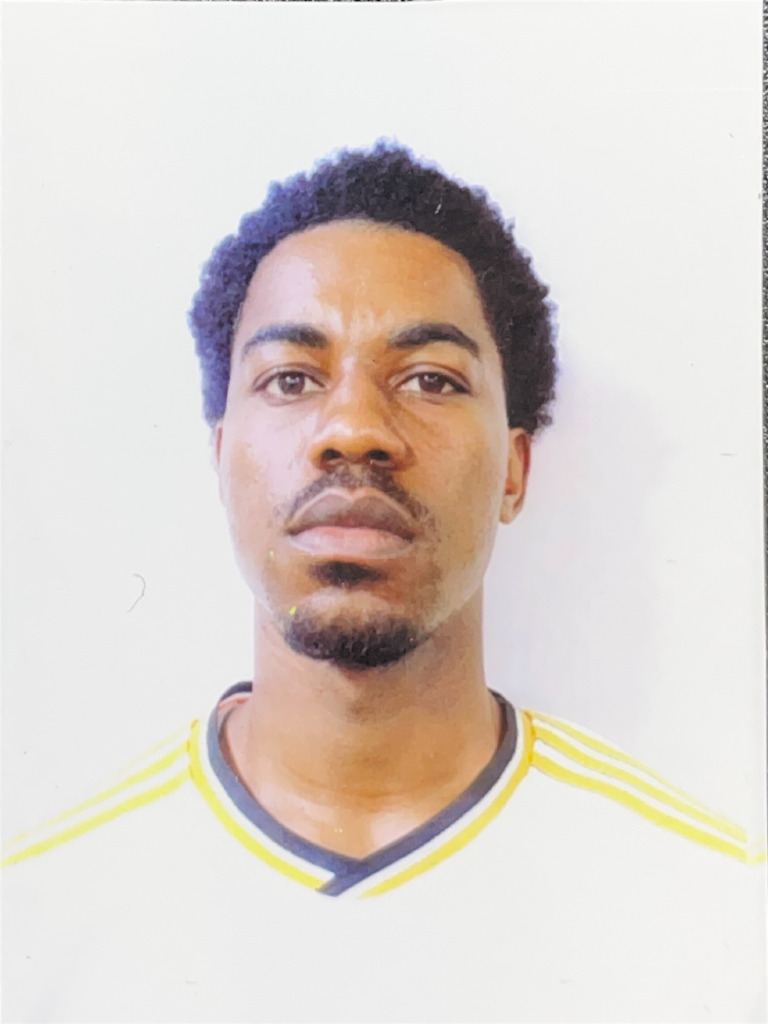 Photo Mballa | PDF