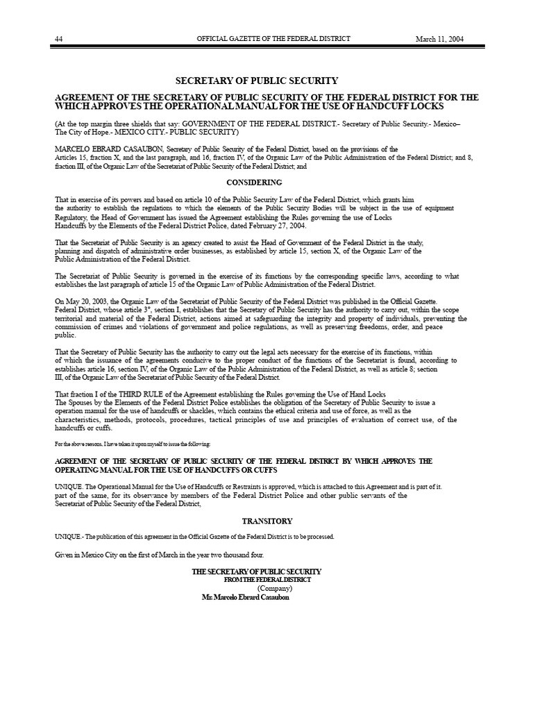 Handcuff Use Manual for Federal Police | PDF | Handcuffs | Crimes