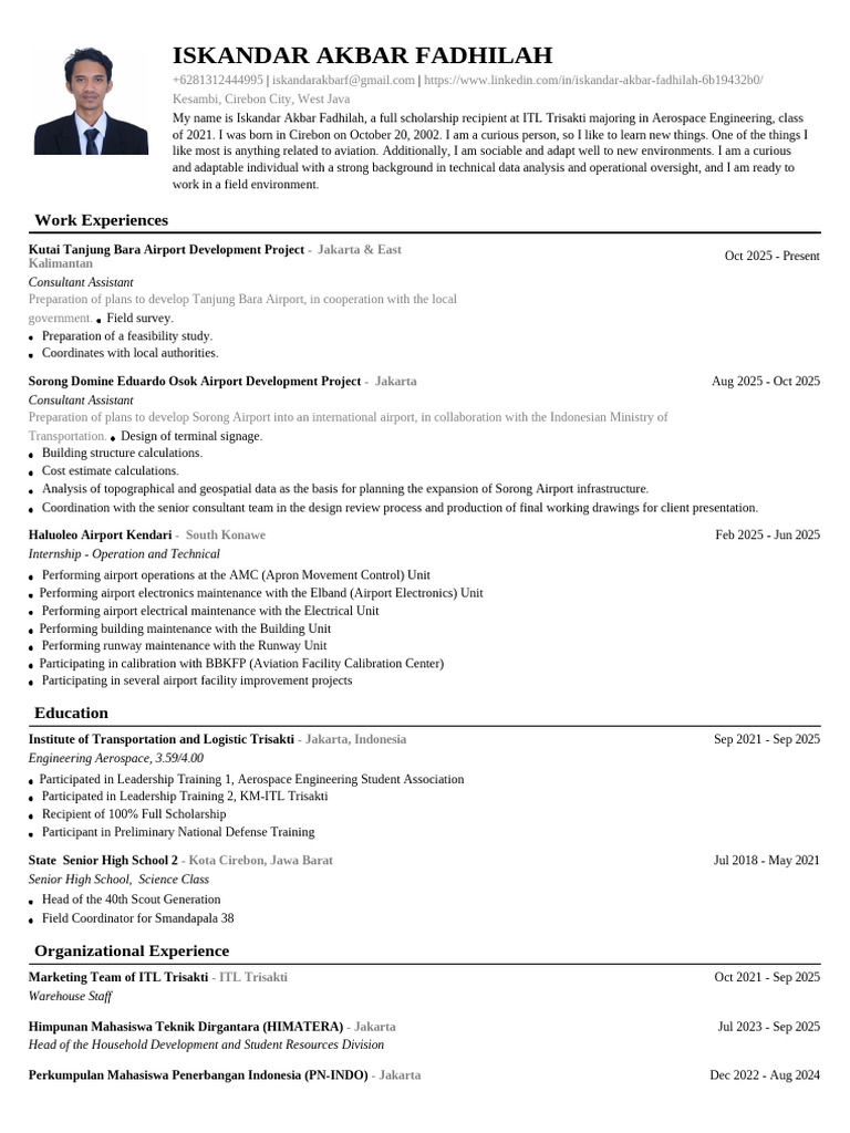Aerospace Engineering Student Profile | PDF | Airport | Aerospace
