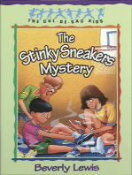 The Stinky Sneakers Mystery (Cul-de-Sac Kids Book #7)