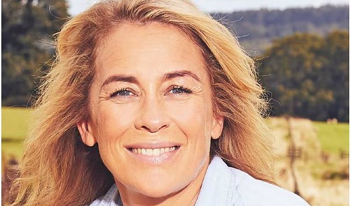 With Plans For An Eco-friendly ‘Forever Home’ Sarah Beeny The Property ...