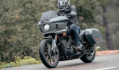 Harley-Davidson Low Rider ST Low Riding Super Tourer - Motorcycle Sport ...