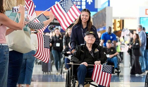 World War II Veterans Take Off For France For 80th Anniversary Of D-Day ...